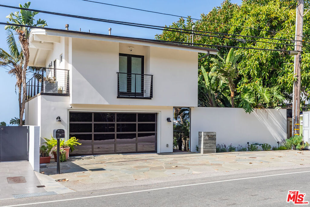 25006 Malibu Road Property Photo 7