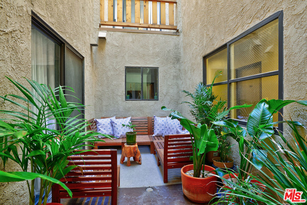 832 Palm Avenue 105 Property Photo 10