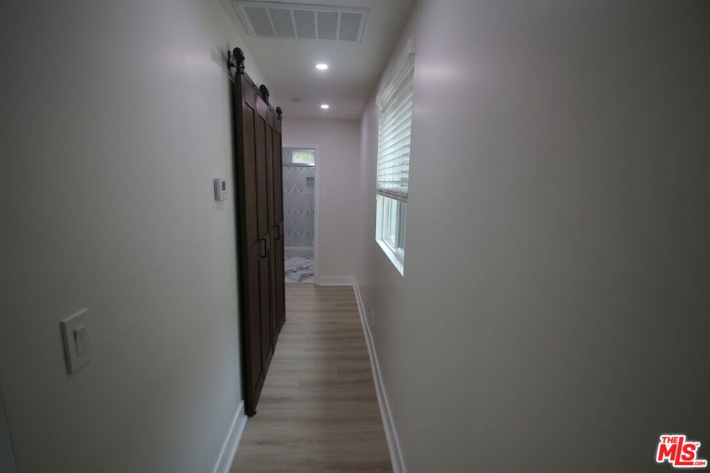 26833353 Property Photo 7