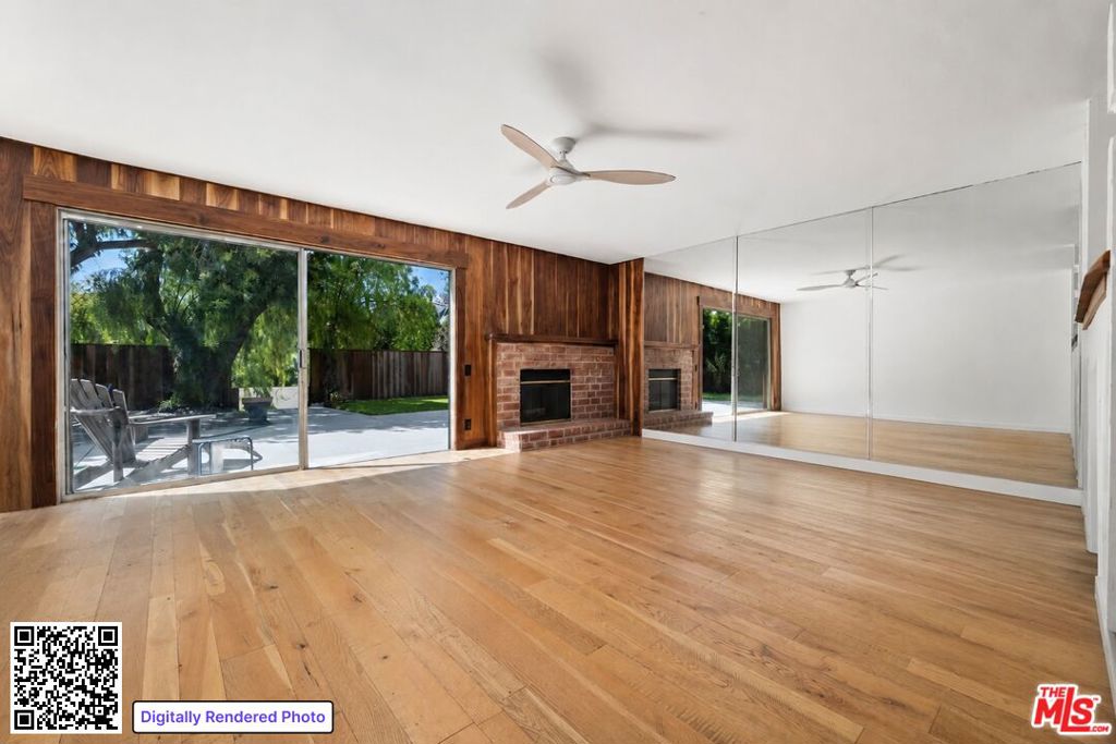 26926 De Berry Drive Property Photo 4