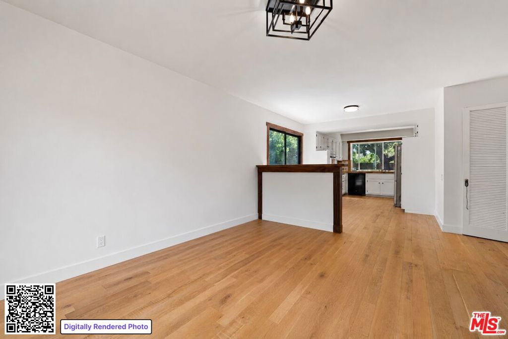 26926 De Berry Drive Property Photo 8