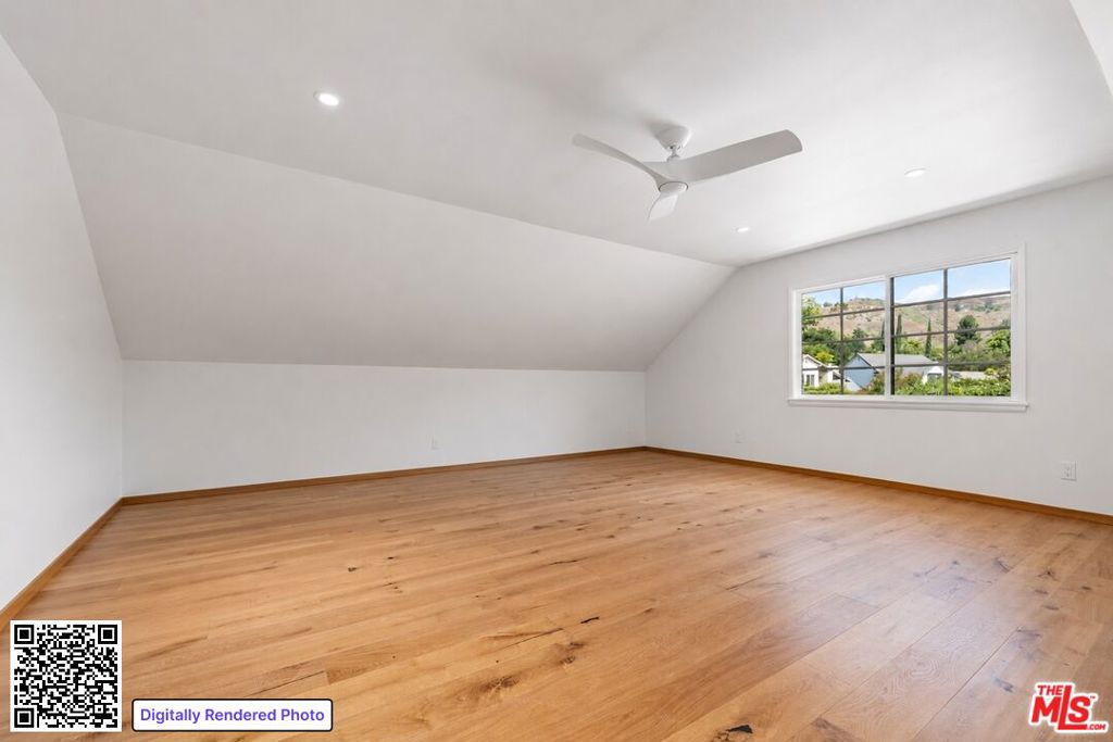 26926 De Berry Drive Property Photo 16
