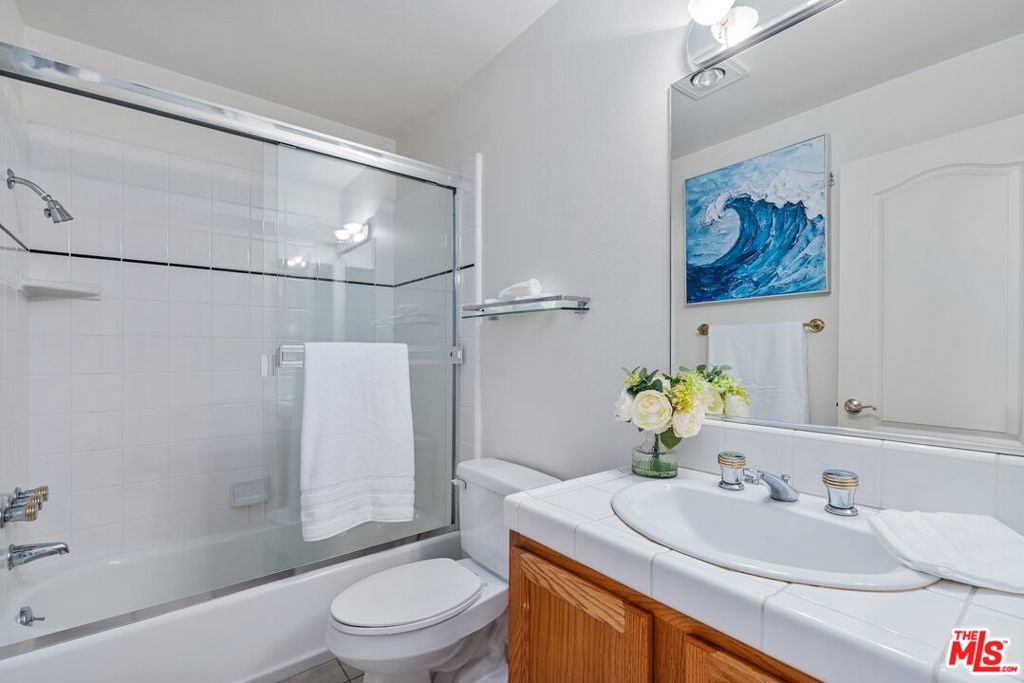306 Bora Bora Way 305 Property Photo 16