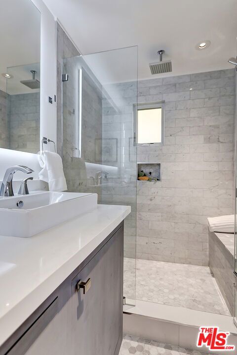 439 8th Street Property Photo 13