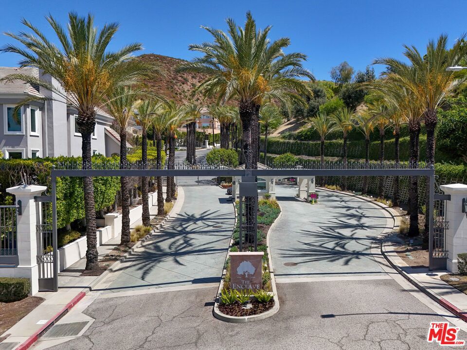 16895 Calle De Sarah Property Photo 7