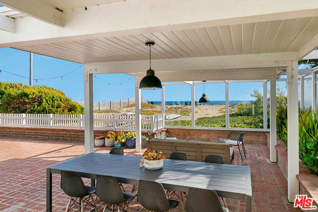 30830 Broad Beach Road Property Photo 4