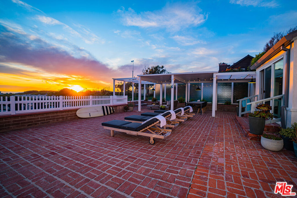 30830 Broad Beach Road Property Photo 20