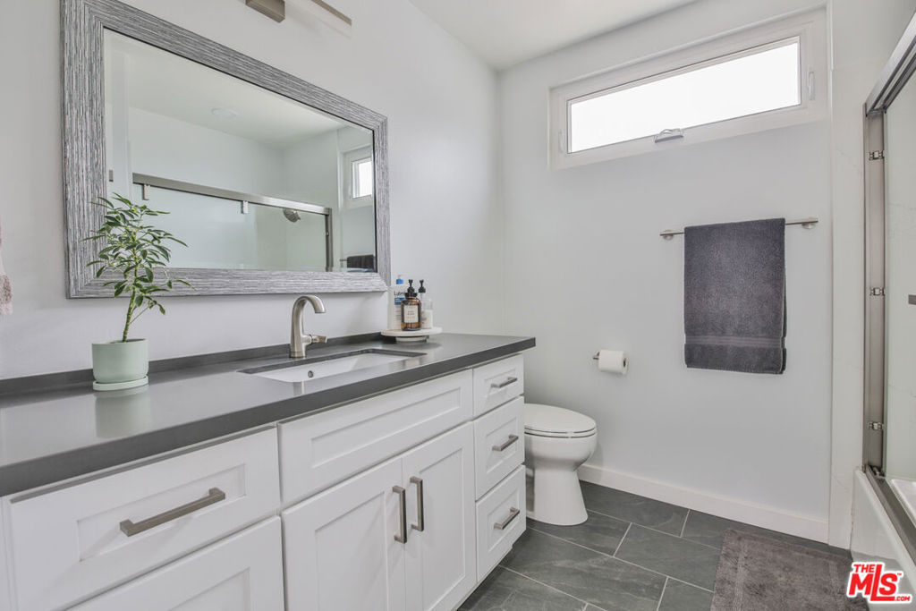 2252 20th Street Property Photo 51