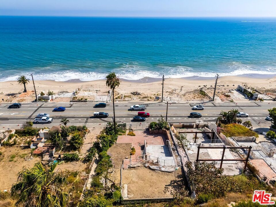 21525 Pacific Coast Highway Property Photo 1