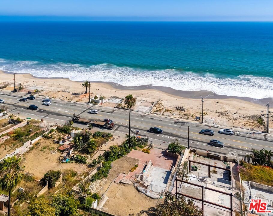 21525 Pacific Coast Highway Property Photo 4