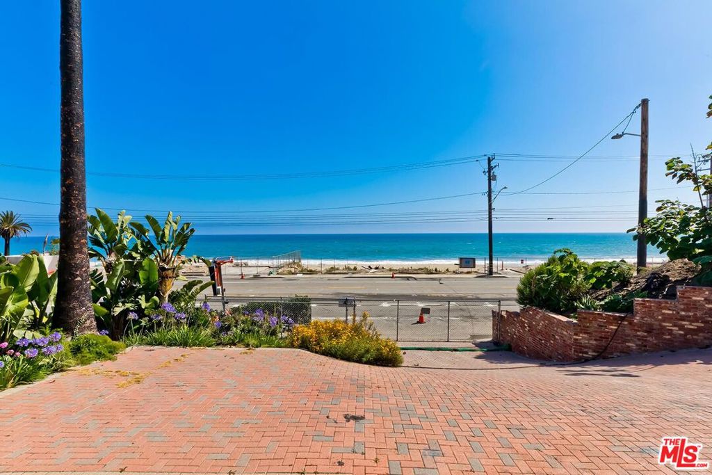 21525 Pacific Coast Highway Property Photo 13