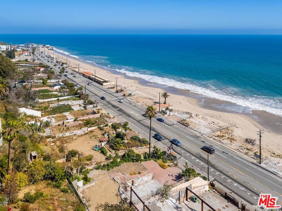 21525 Pacific Coast Highway Property Photo 25