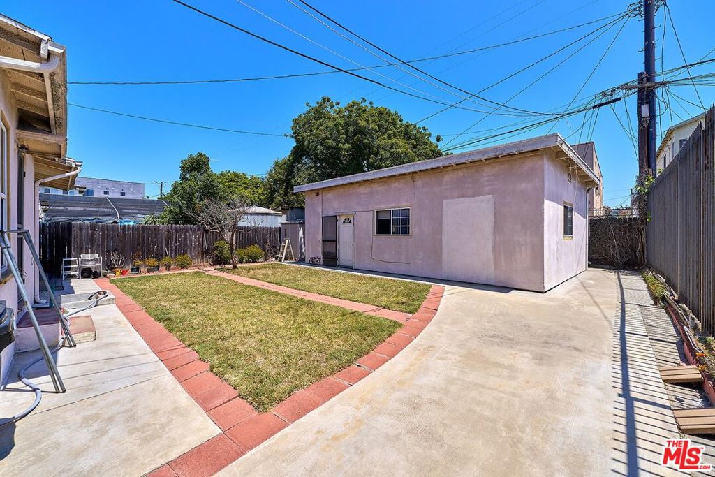 1522 Crenshaw Boulevard Property Photo 18