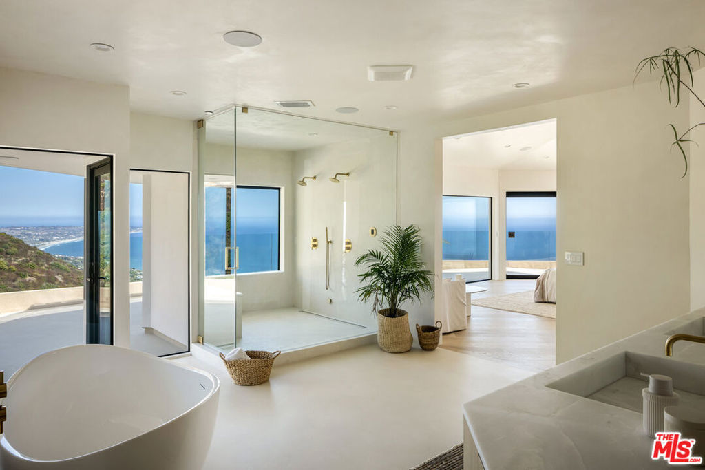 4310 Encinal Canyon Road Property Photo 13