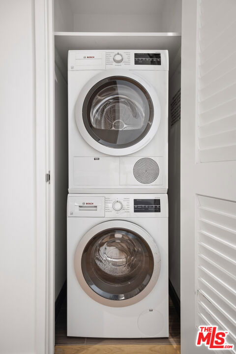 877 Francisco Street 1119 Property Photo 14