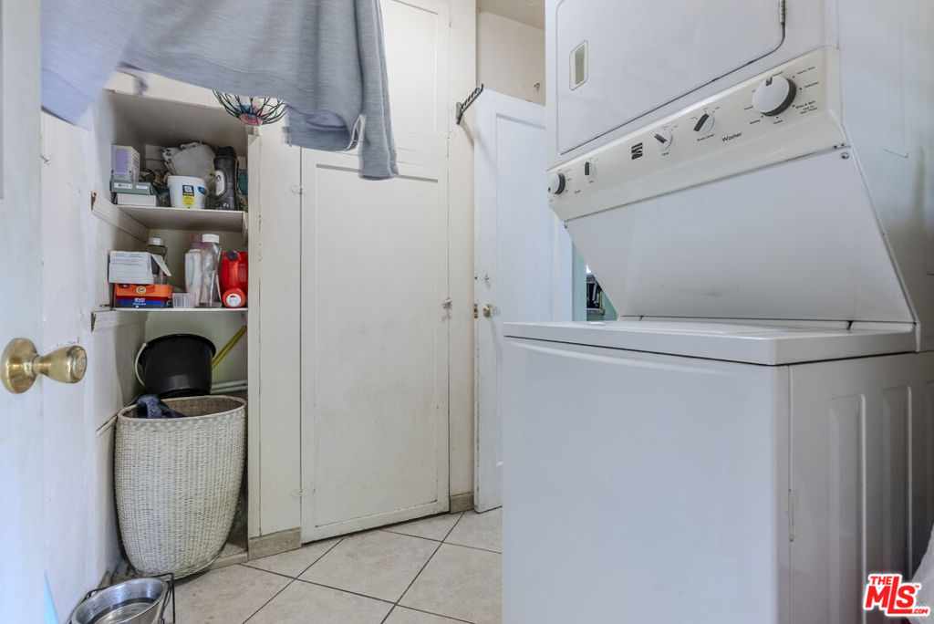 2251 Moss Avenue Property Photo 20