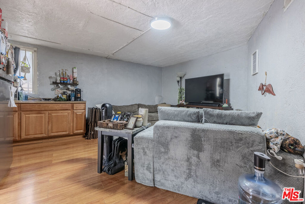2251 Moss Avenue Property Photo 22