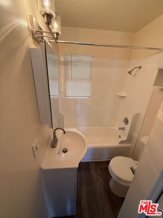 4053 Hamilton Street 1 Property Photo 6