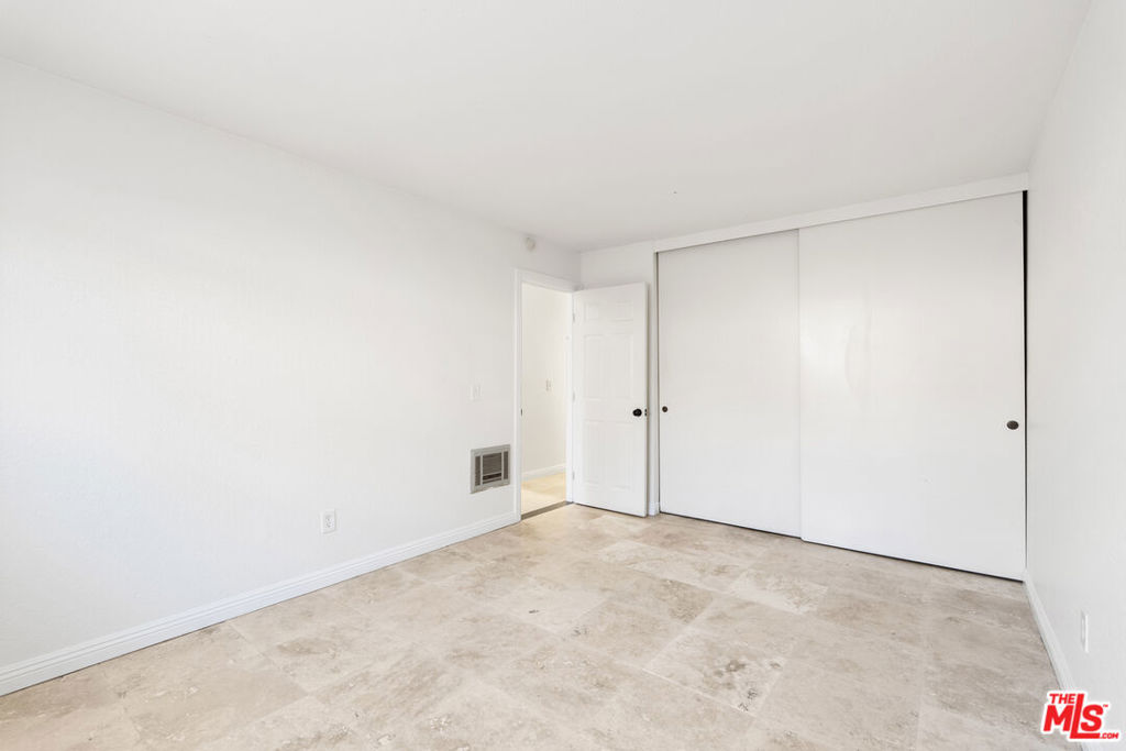 3682 Nile Street 3 Property Photo 14