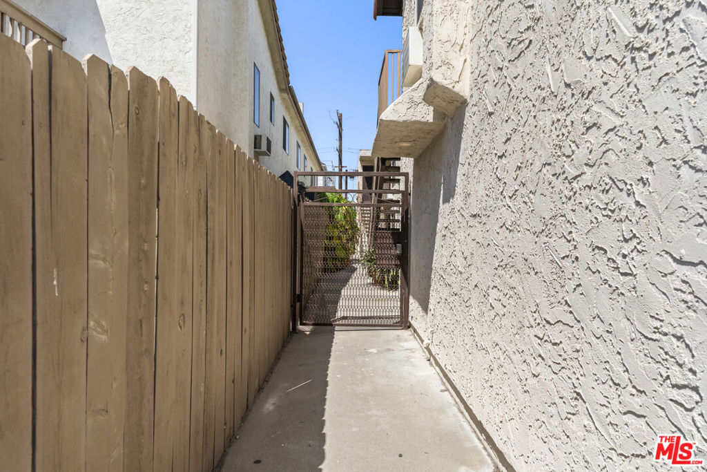 3682 Nile Street 3 Property Photo 26