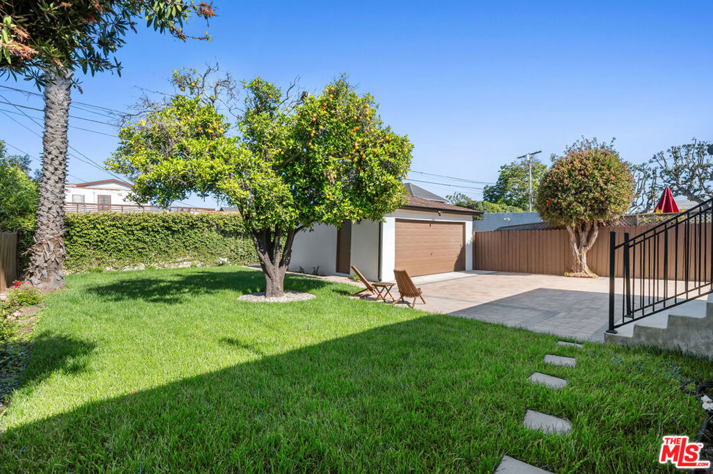 5124 Hillcrest Drive Property Photo 34
