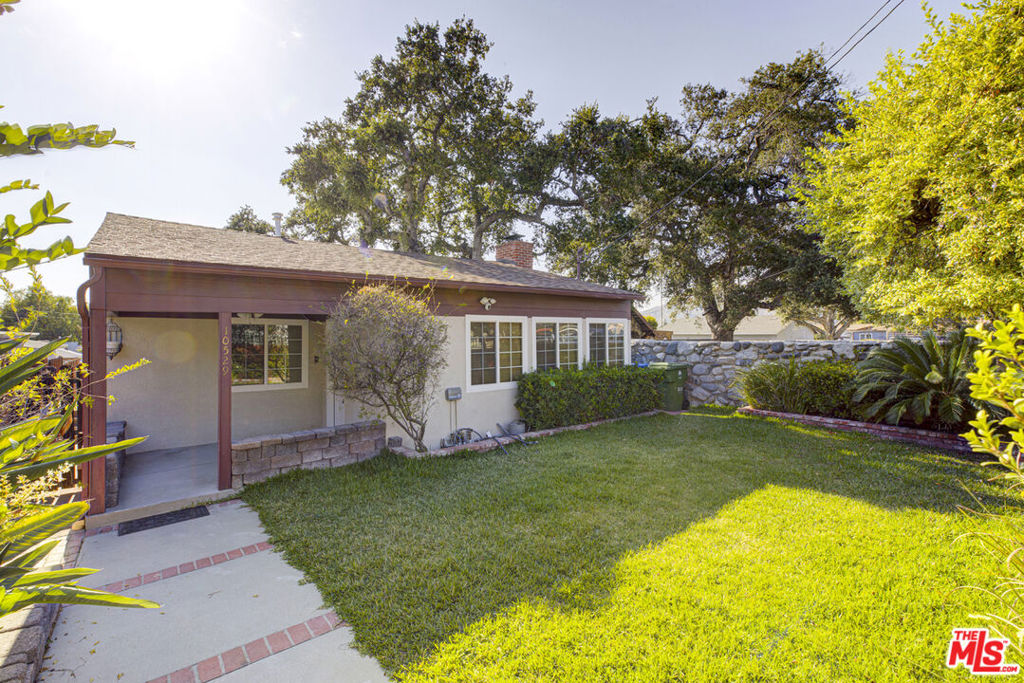 10529 Mount Gleason Avenue Property Photo 2