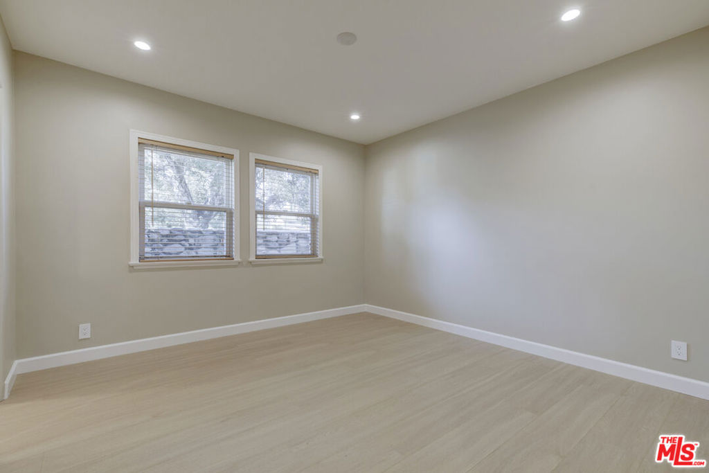 10529 Mount Gleason Avenue Property Photo 22
