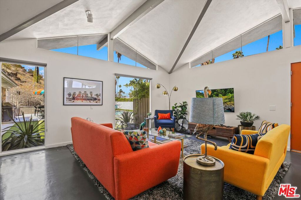 2499 S Palm Canyon Drive Property Photo 8