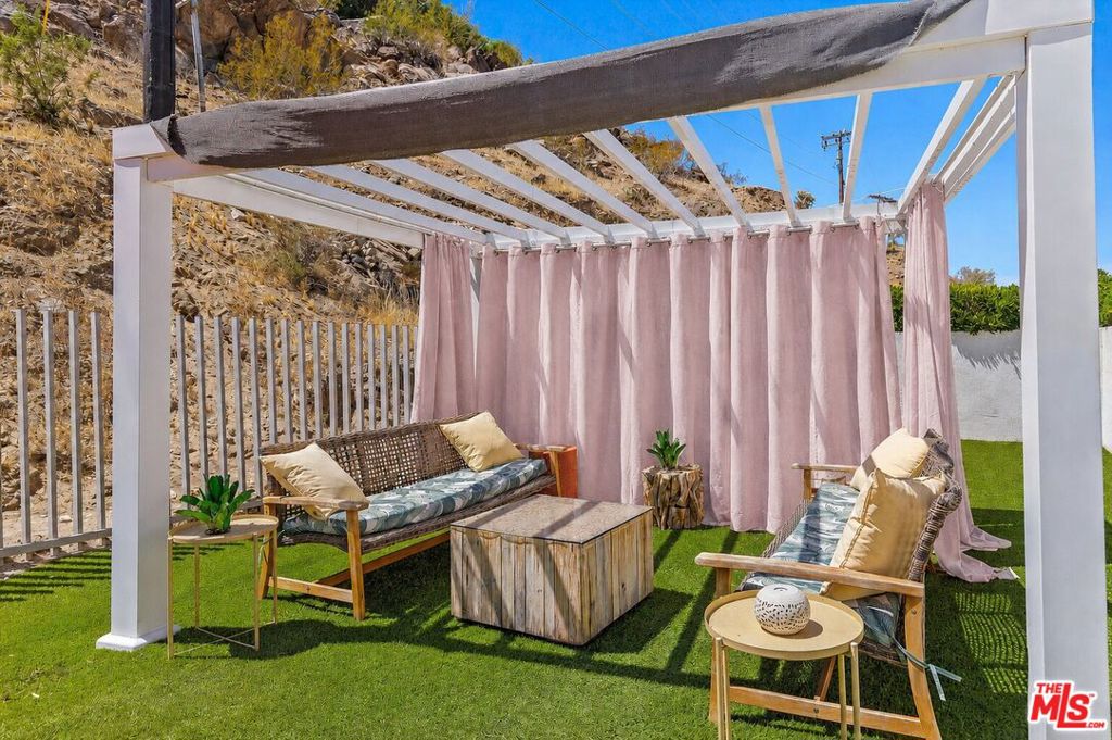 2499 S Palm Canyon Drive Property Photo 37