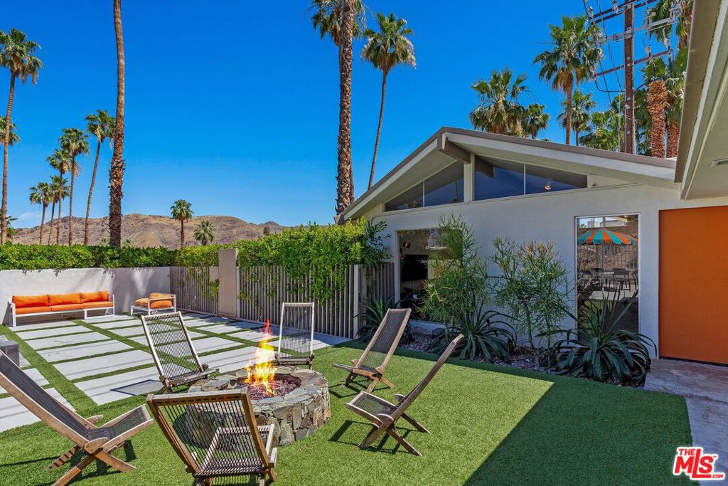 2499 S Palm Canyon Drive Property Photo 39