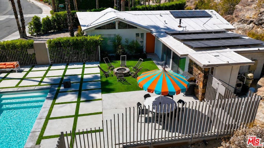 2499 S Palm Canyon Drive Property Photo 45