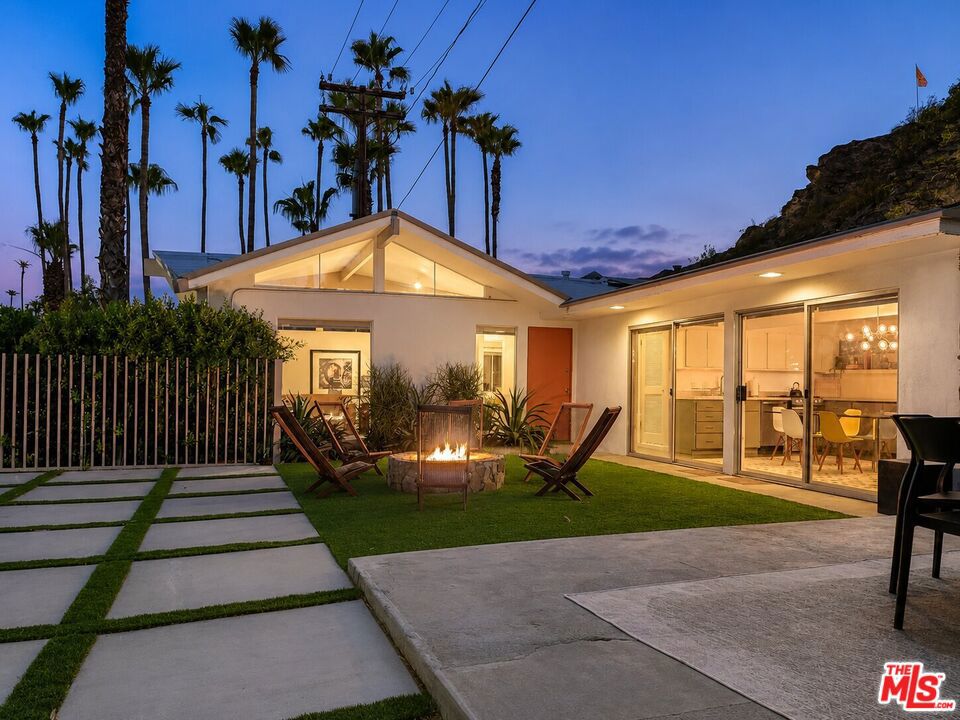 2499 S Palm Canyon Drive Property Photo 48