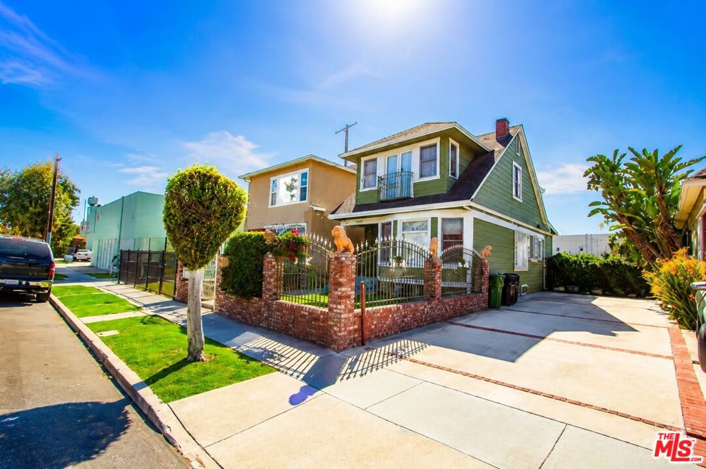 3109 S Catalina Street Property Photo 1