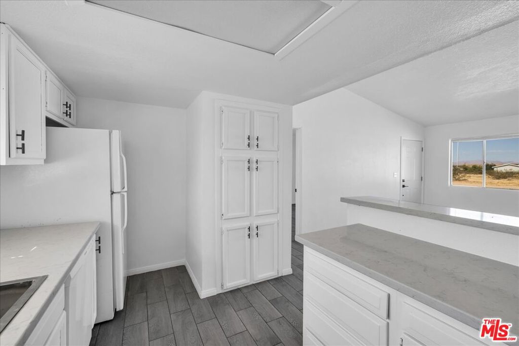 74077 Cactus Drive Property Photo 4
