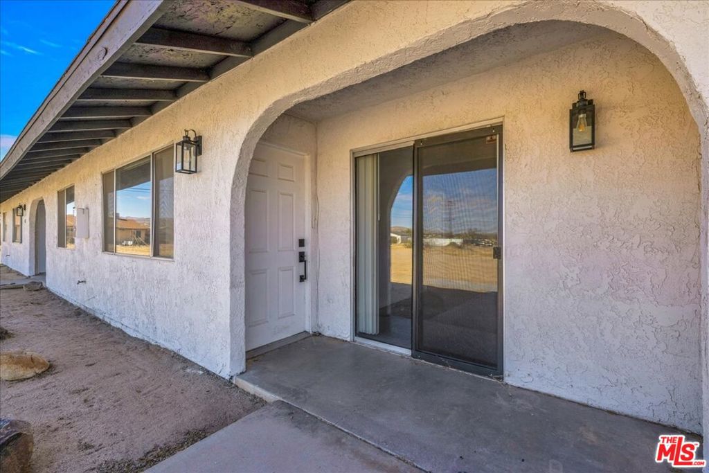 74077 Cactus Drive Property Photo 13
