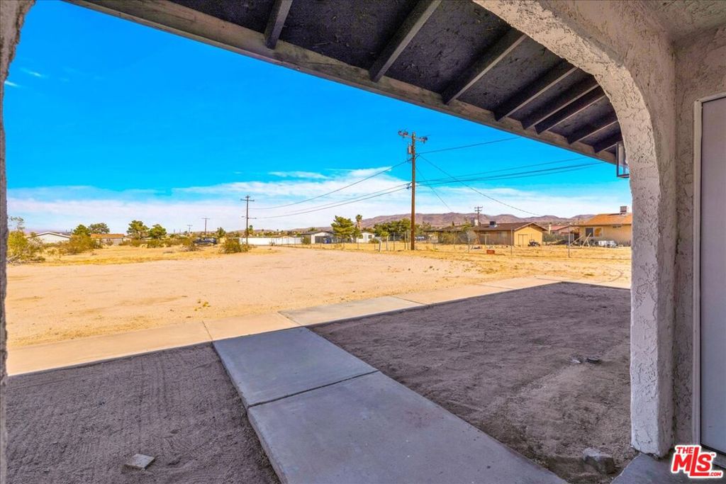 74077 Cactus Drive Property Photo 37