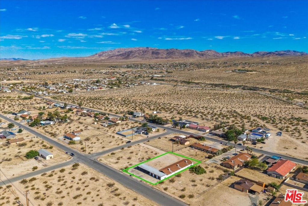 74077 Cactus Drive Property Photo 74