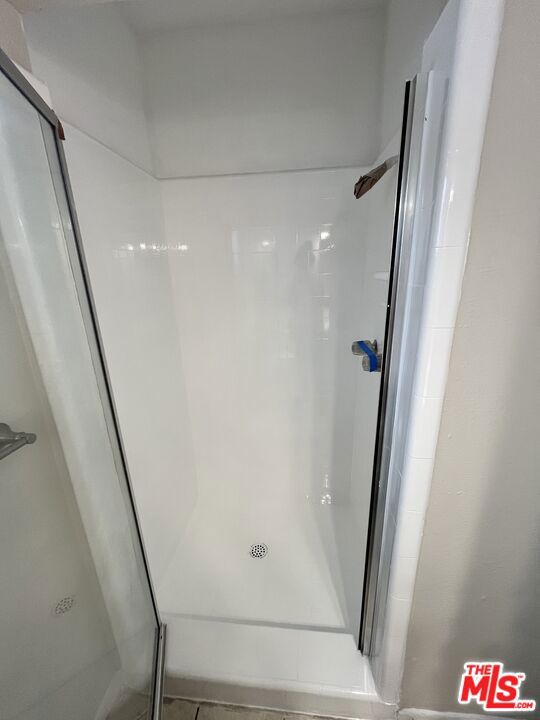 1132 S Oxford Avenue Property Photo 22