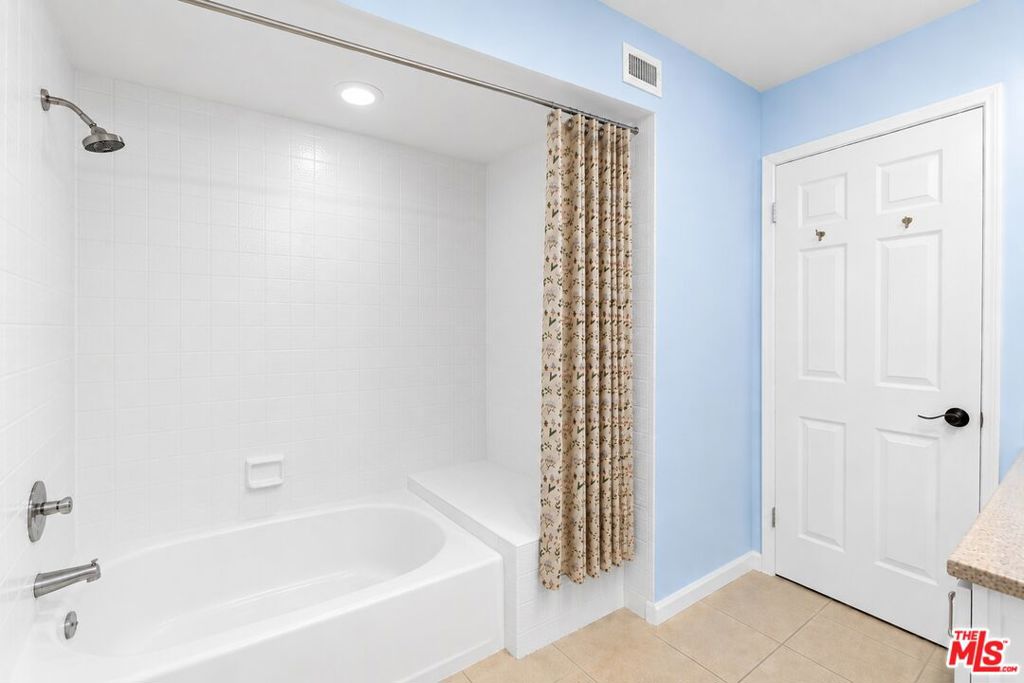 441 E San Jose Avenue 209 Property Photo 11
