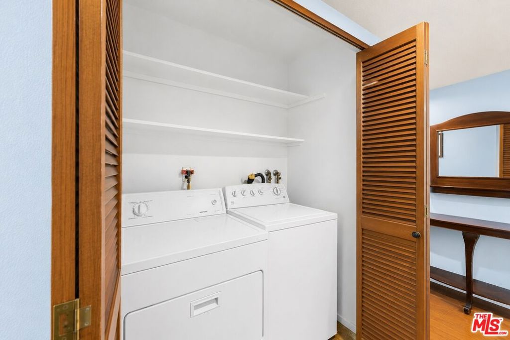 441 E San Jose Avenue 209 Property Photo 13