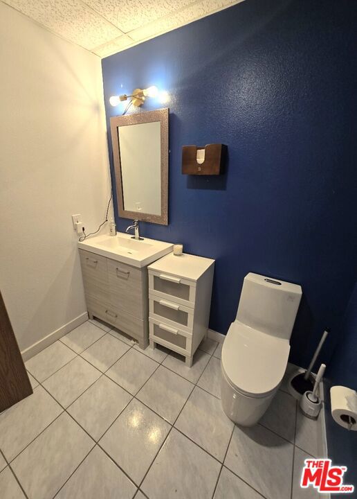 2337 Roscomare Road 09 &10 Property Photo 11