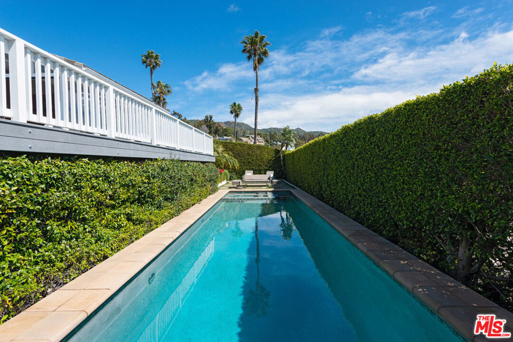 23901 Malibu Knolls Road Property Photo 17