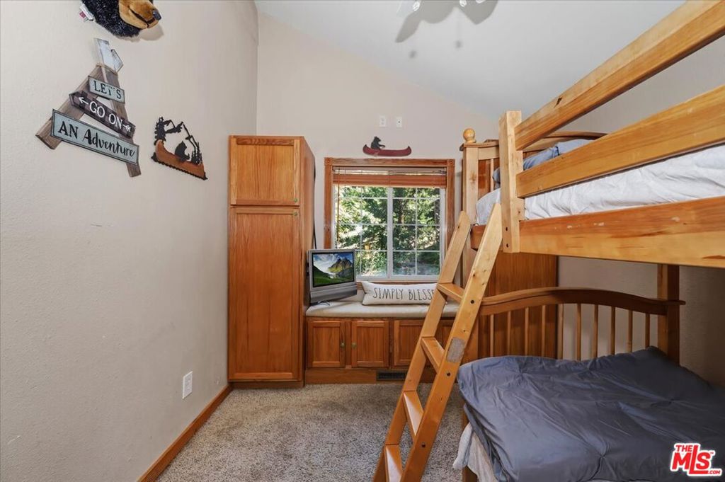42979 Fern Avenue Property Photo 27