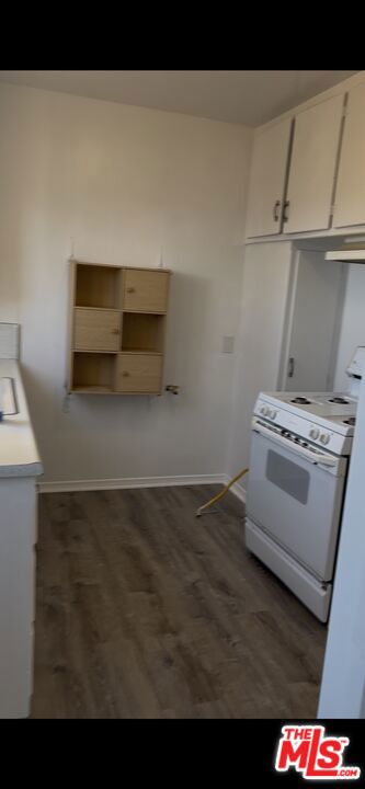 9278 Kewen Avenue Property Photo 18