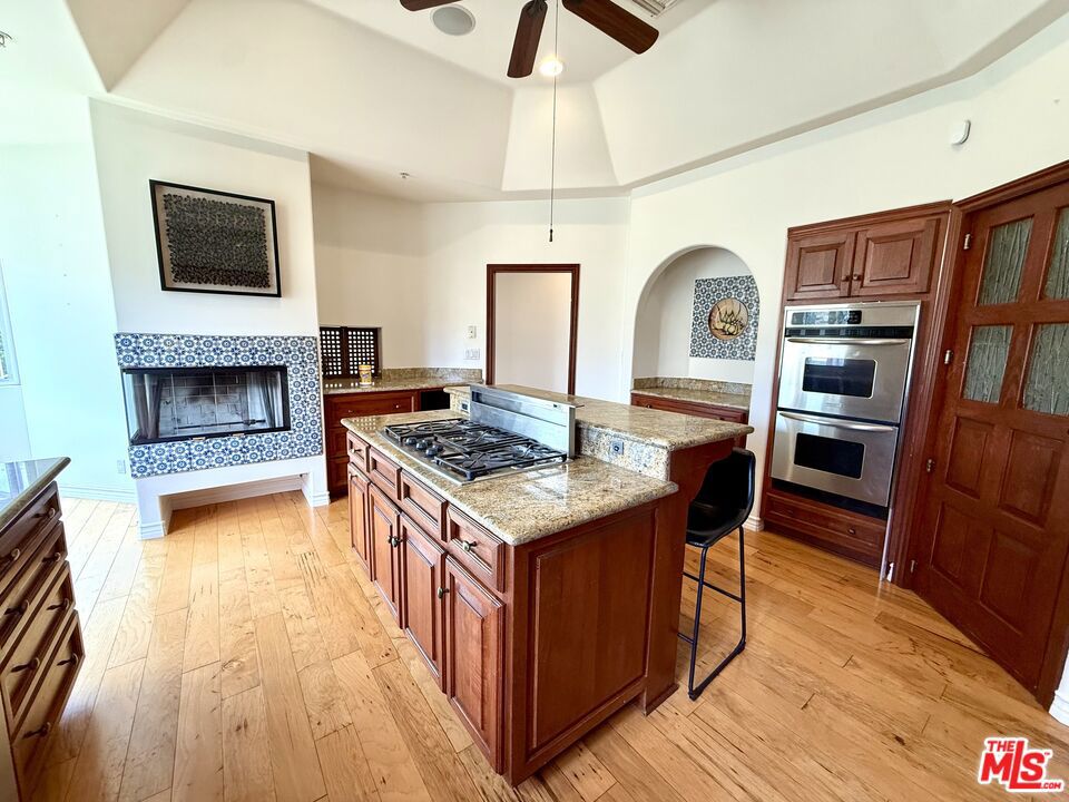 10827 Pacific View Drive Property Photo 22