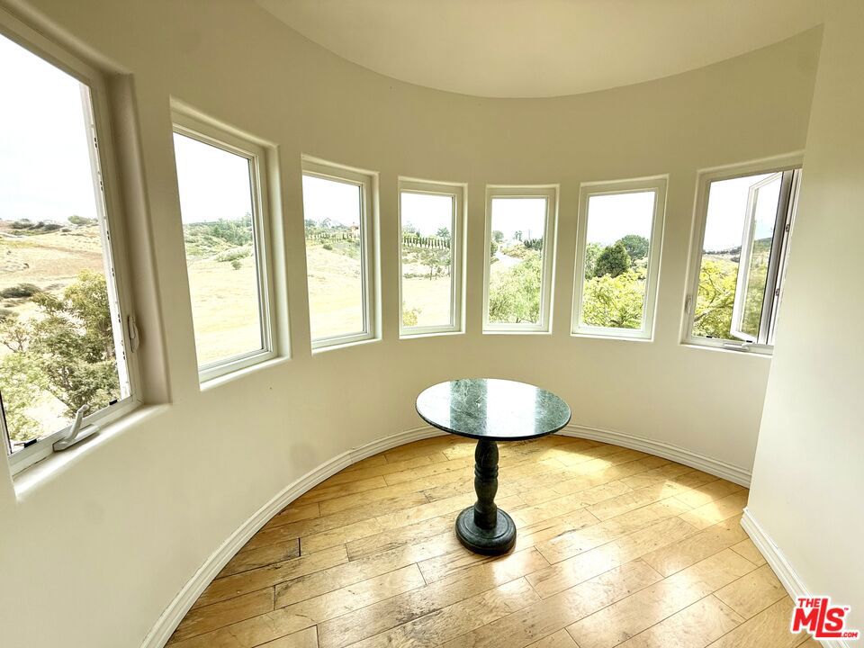 10827 Pacific View Drive Property Photo 23
