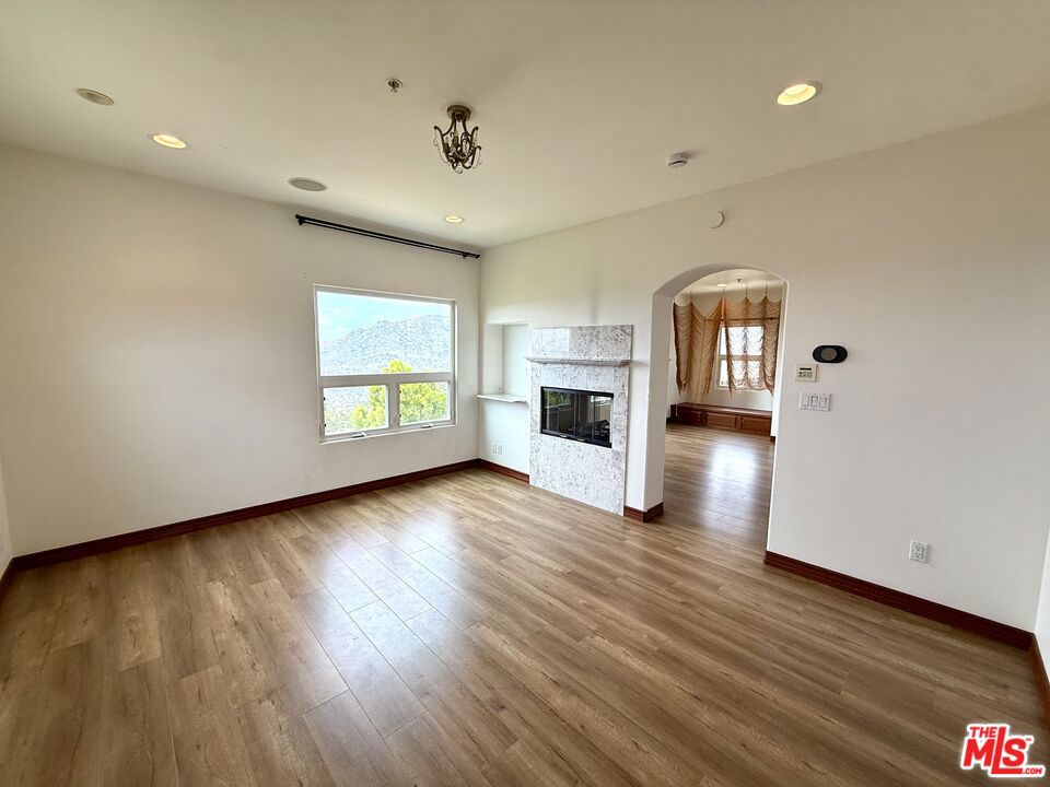 10827 Pacific View Drive Property Photo 28