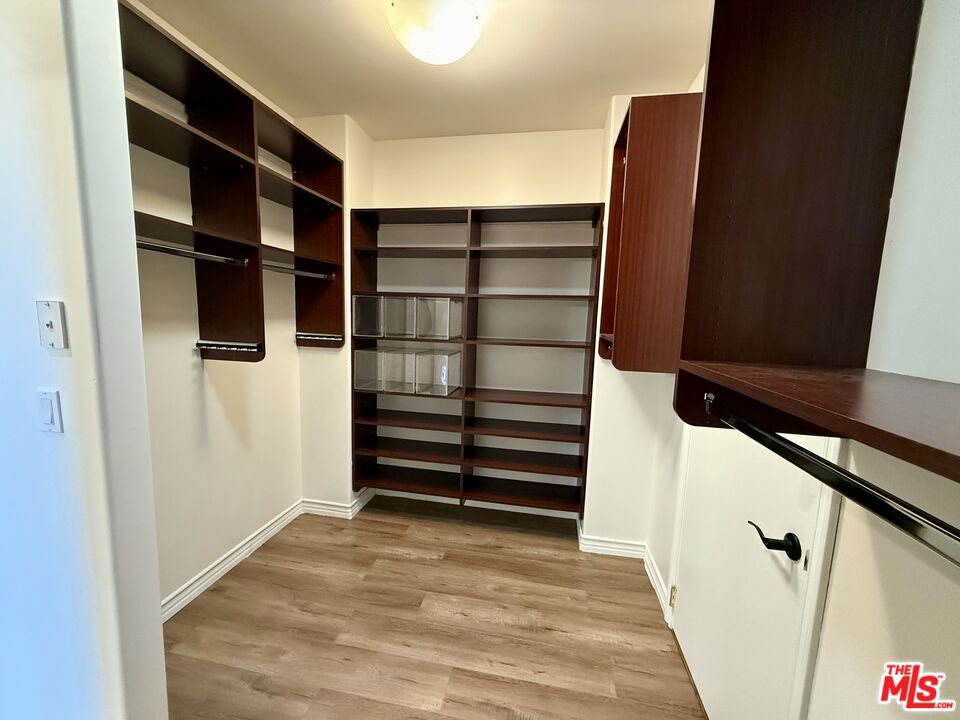 10827 Pacific View Drive Property Photo 29