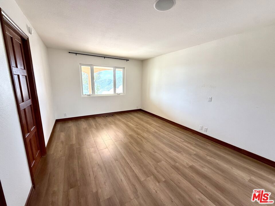 10827 Pacific View Drive Property Photo 36
