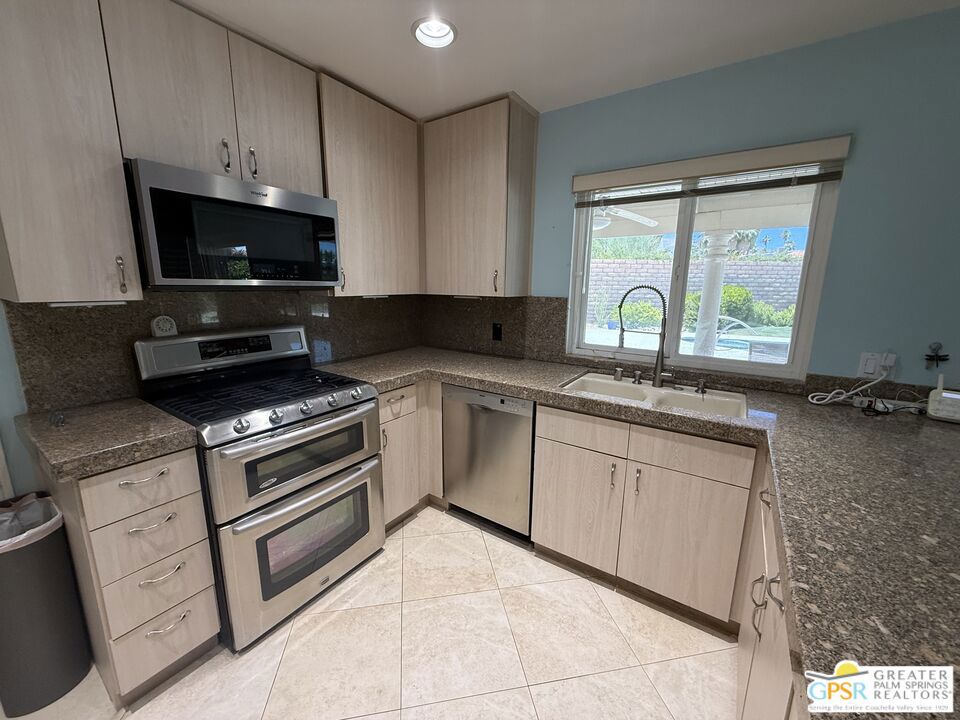 3504 Las Pampas Way Property Photo 6